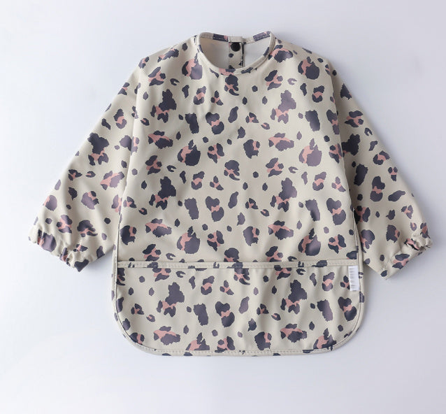 π§Έ Kids' Bib Reverse Dressing β Playproof Protection with Style π¨