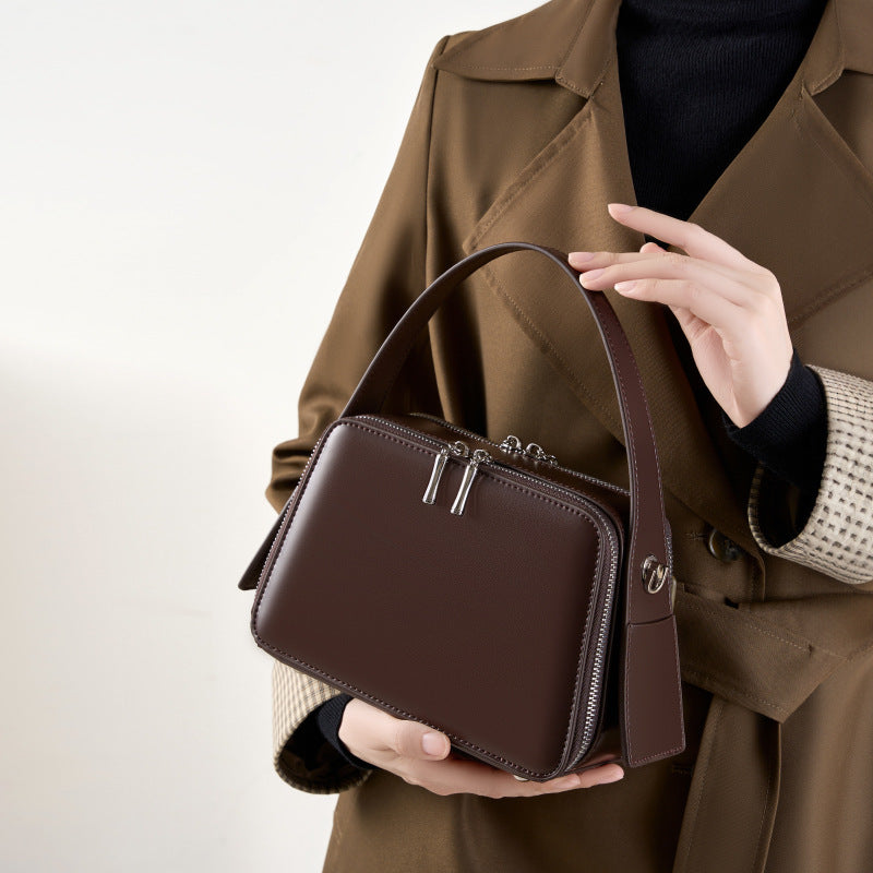 Stylish and functional bags designed to carry your essentials with ease—perfect for everyday use, travel, or special occasions.
