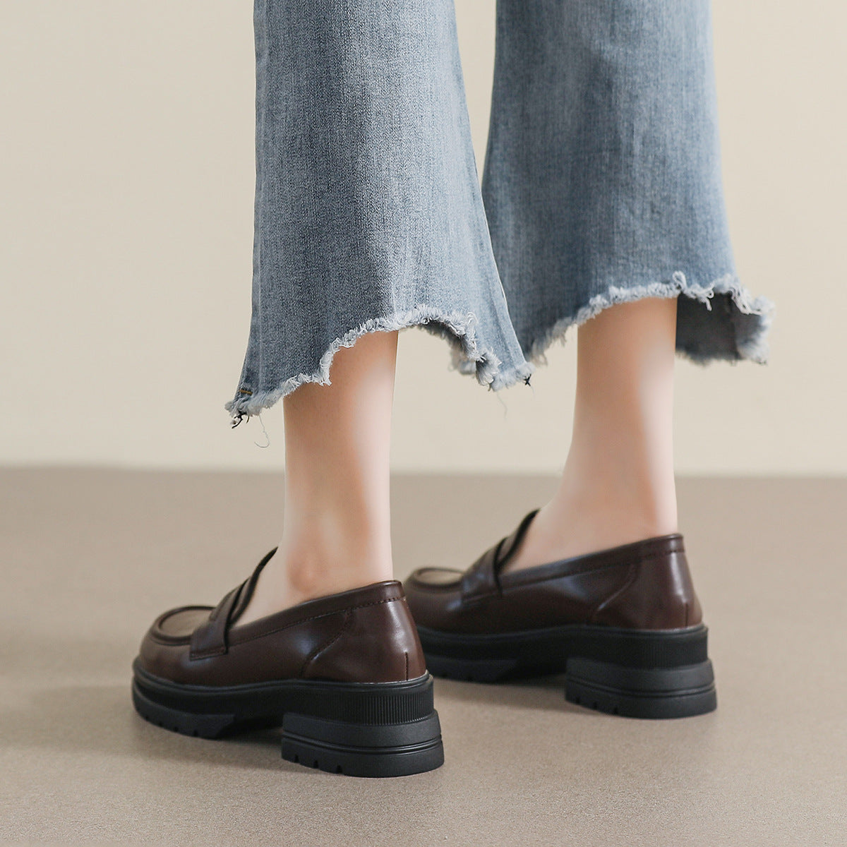 Vintage Leather Loafers for Women 👞 – Height Boost, British Style 🇬🇧